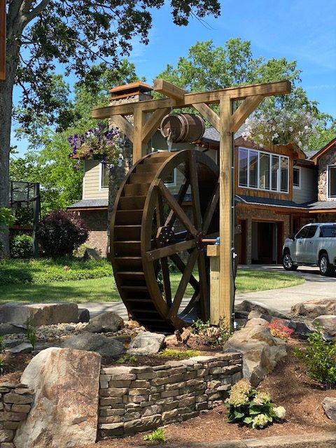 8ft Waterwheel with Barrel fountain